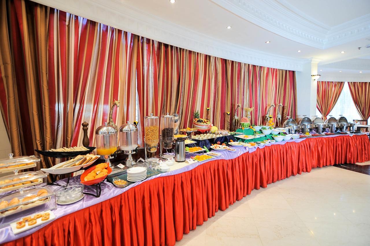 Ramee California Hotel Μανάμα Εξωτερικό φωτογραφία