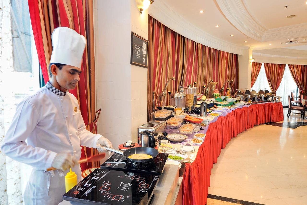 Ramee California Hotel Μανάμα Εξωτερικό φωτογραφία