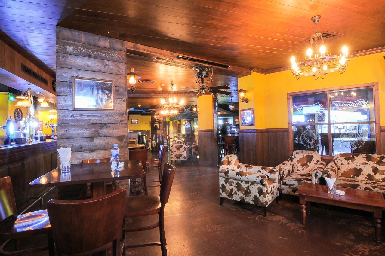 Ramee California Hotel Μανάμα Εξωτερικό φωτογραφία